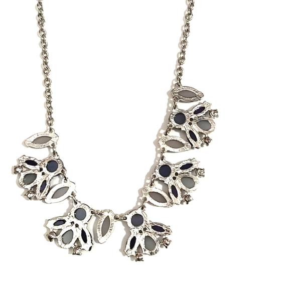 CHARMING CHARLIE ACRYLIC/RHINESTONE SILVER-TONE COLLAR BIB LOT (2) 20" NECKLACES - Picture 7 of 11